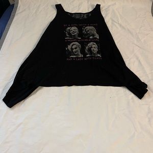 Marilyn Monroe black top-L